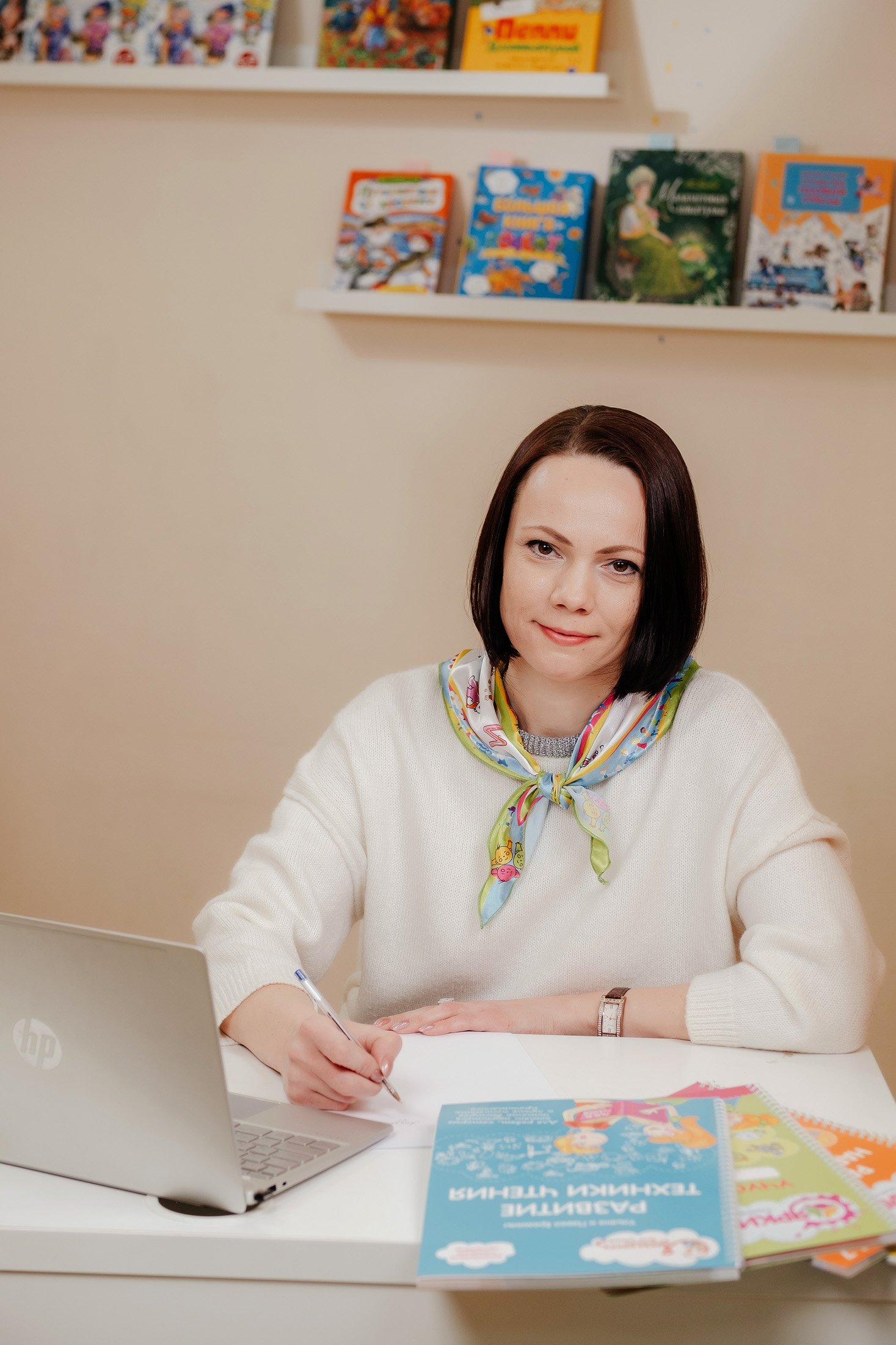 Занятия проводят опытные преподаватели и учителя начальных классов